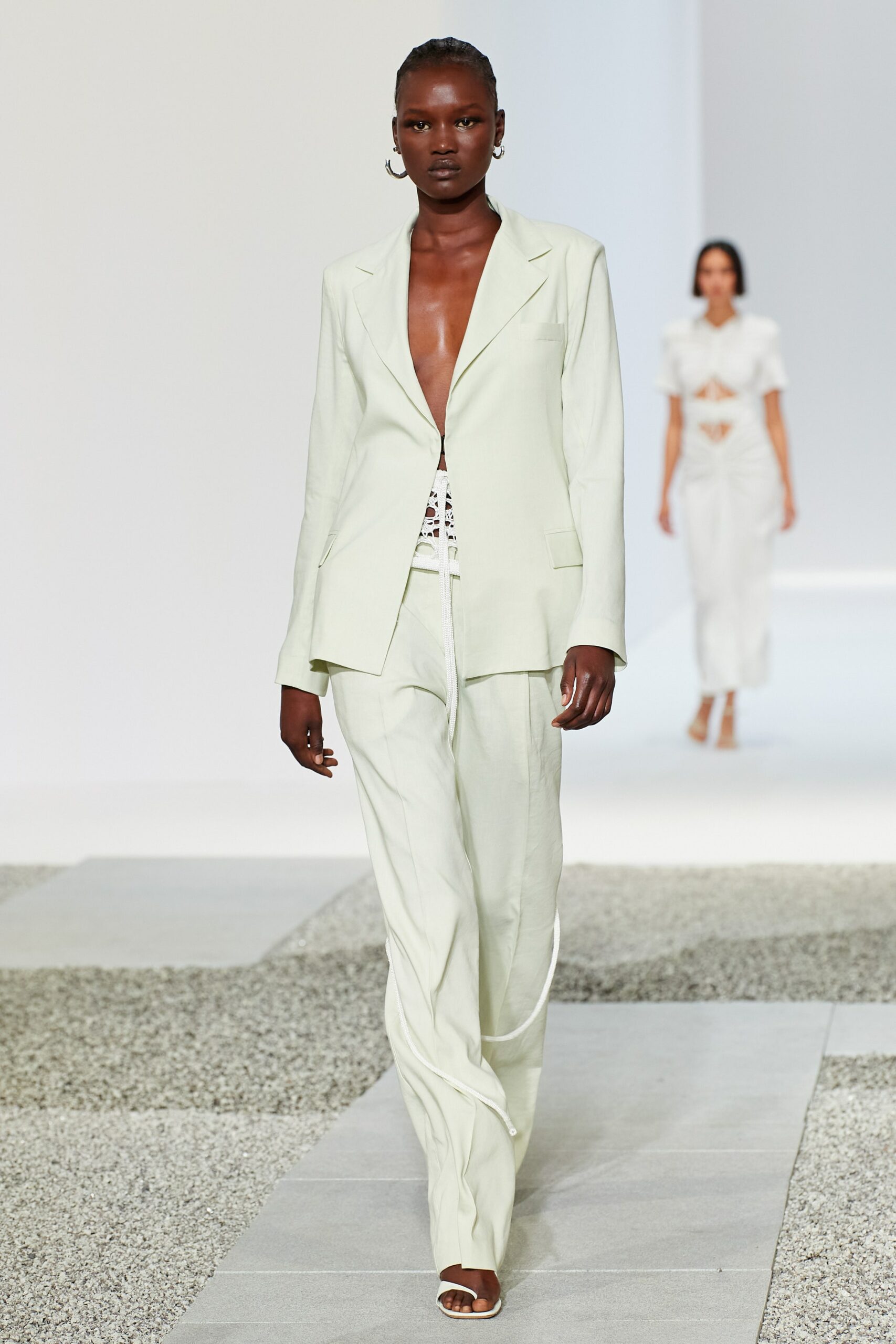 00001-christopher-esber-australia-resort-2022