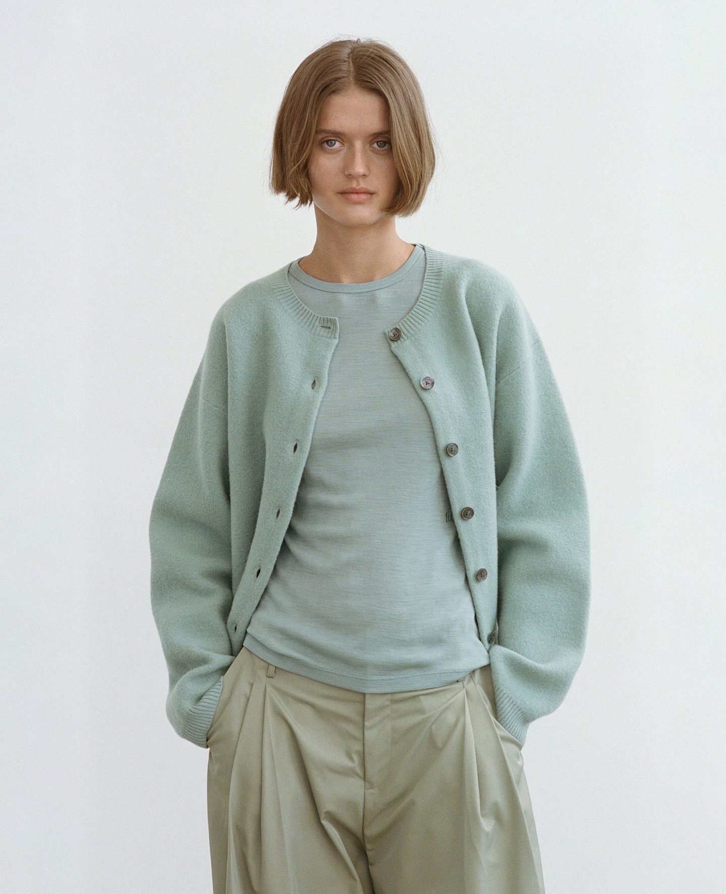 Friends with Frank_Pilot DigitalMarketing Fashion